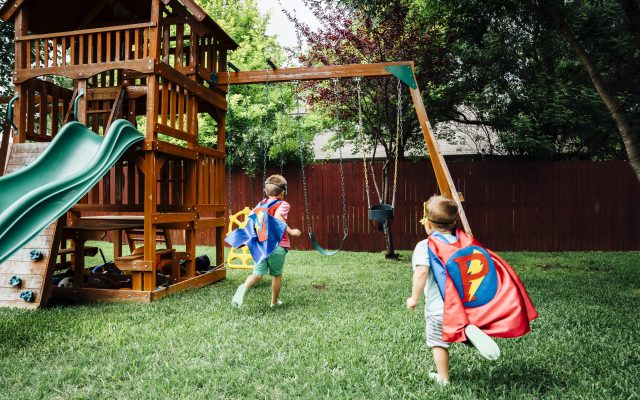 How Long Can Kids Play Outside Before Boredom Sets In?